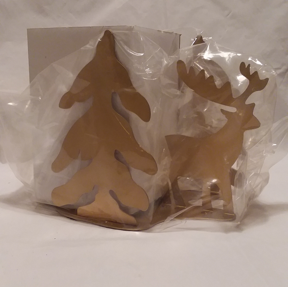 Winter Woodland Gold Reindeer Trees Candle Holder NIB - Picture 2 of 8